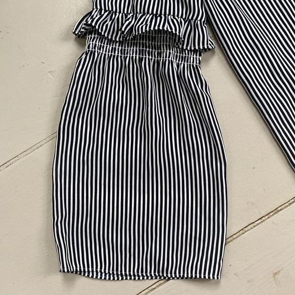 Loft women’s flowy top v neck vertical stripes bell sleeves size small - Picture 9 of 12